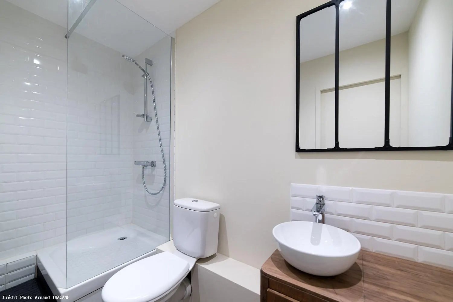 Studio Design Paloma Dark Lyon 0*,  France